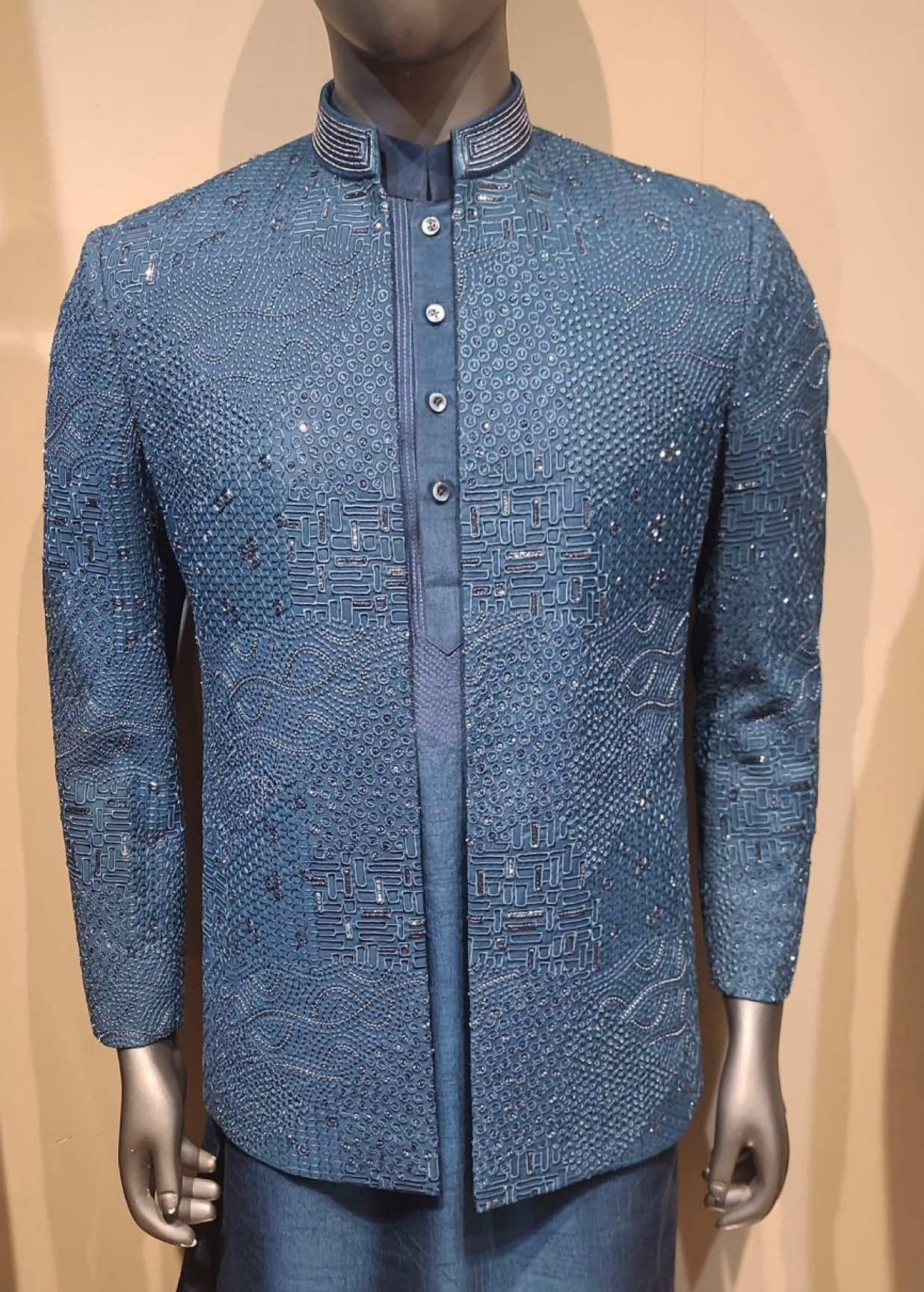 @Sherwani King