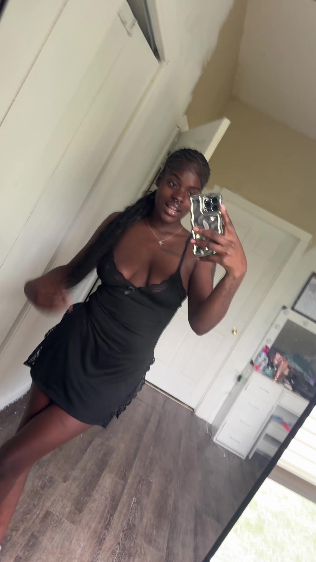 @😆