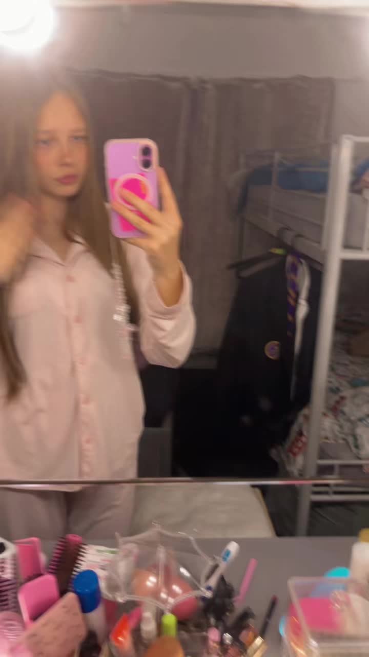 @𝒯ℴ𝓃🤍