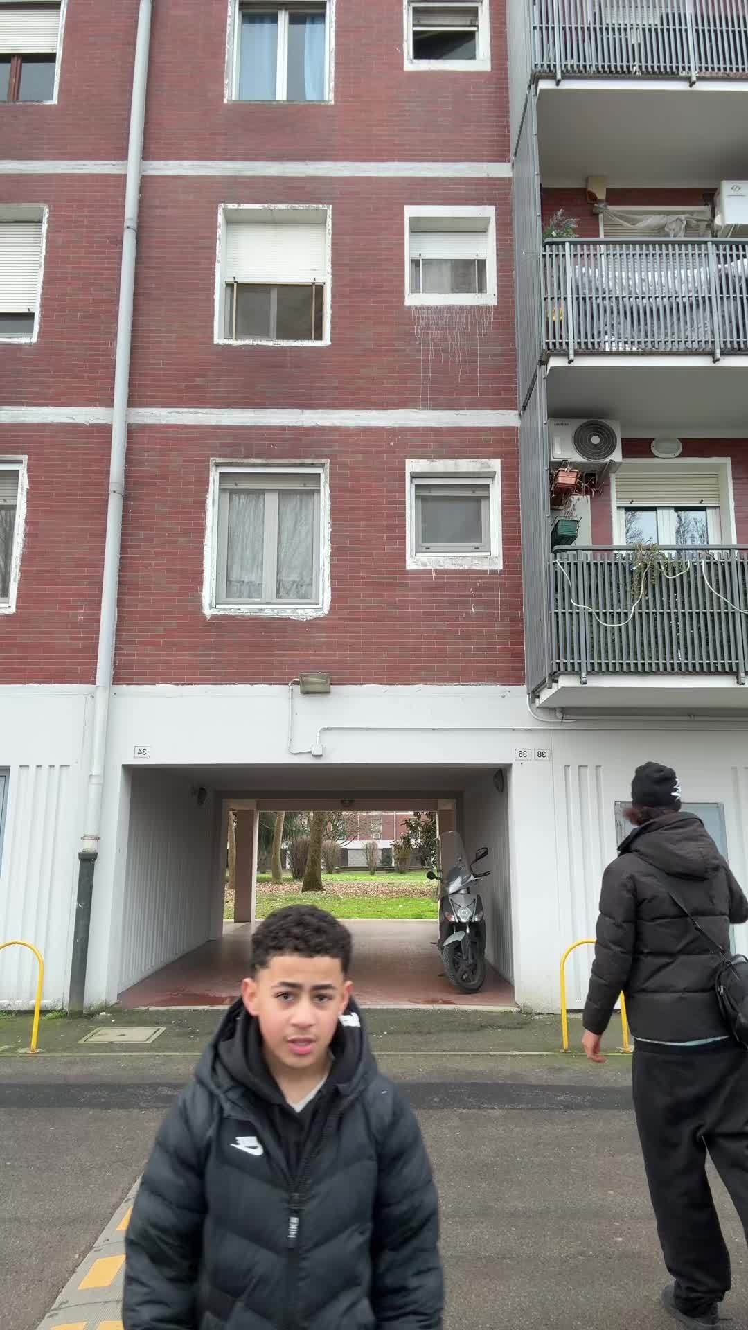 @MIMMOFLOWJR4L