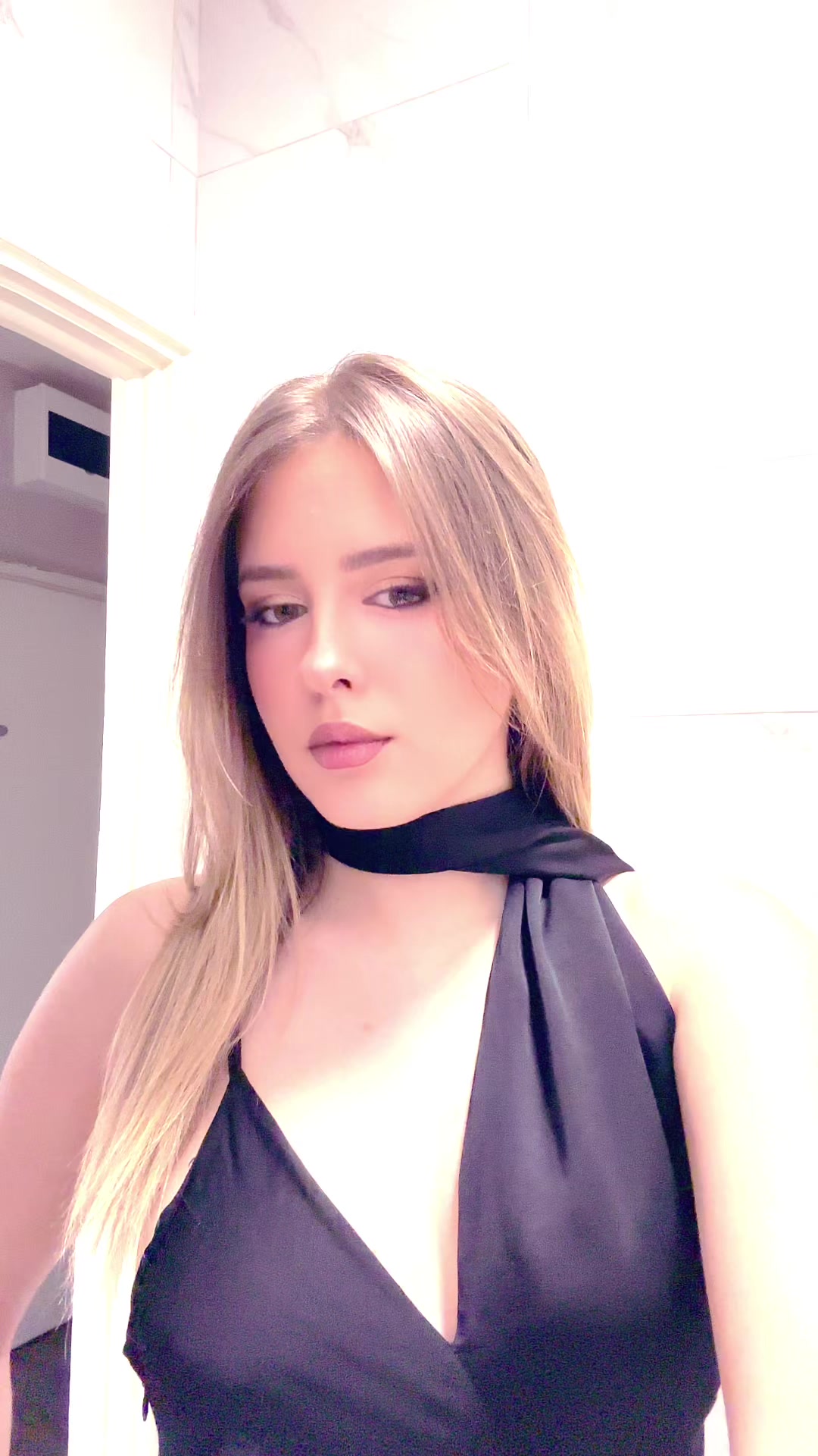@T