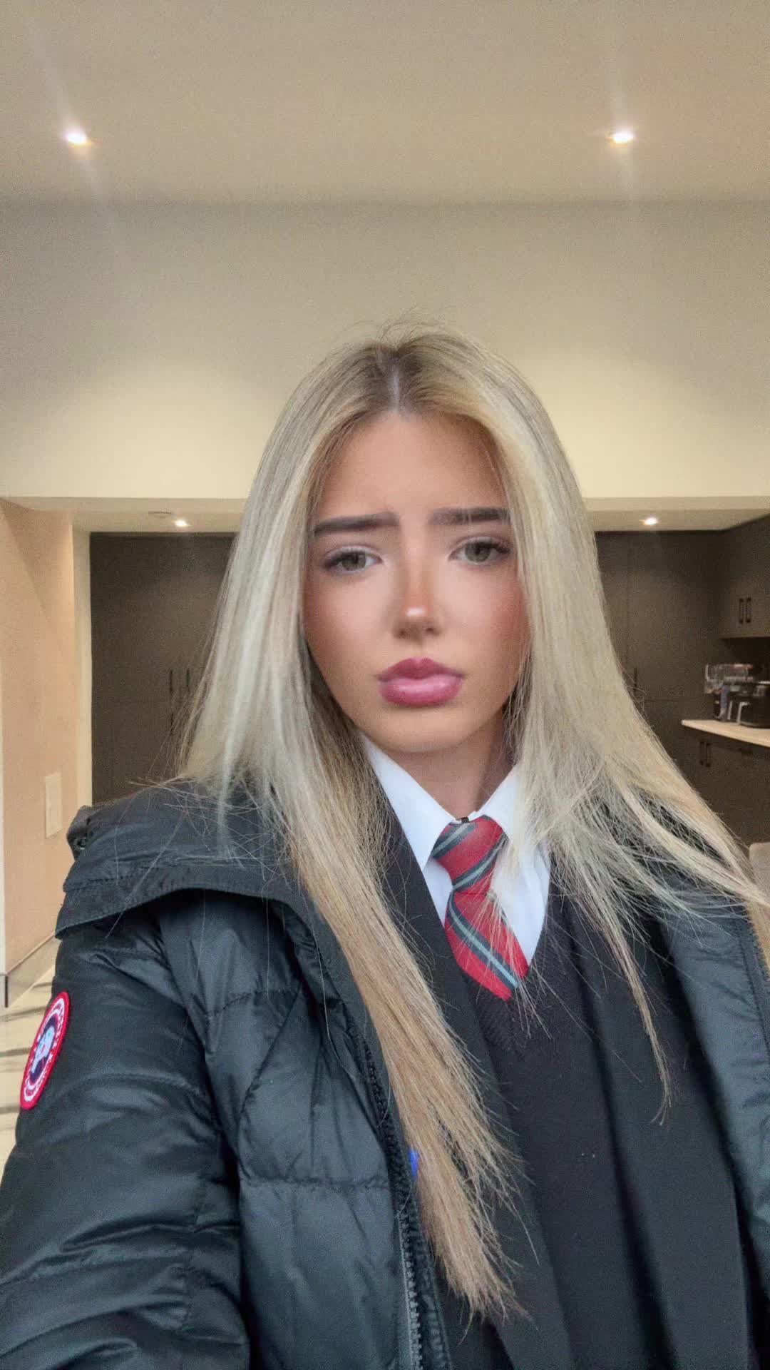 @𝐋𝐢𝐥𝐥𝐲