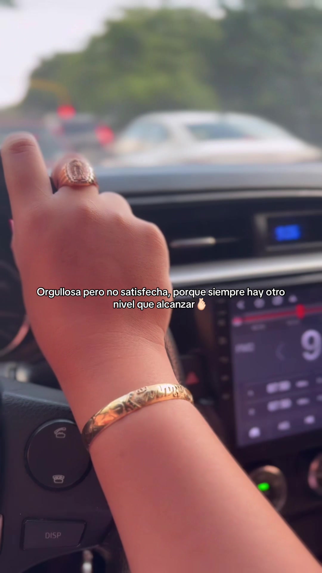 @Tati🎀
