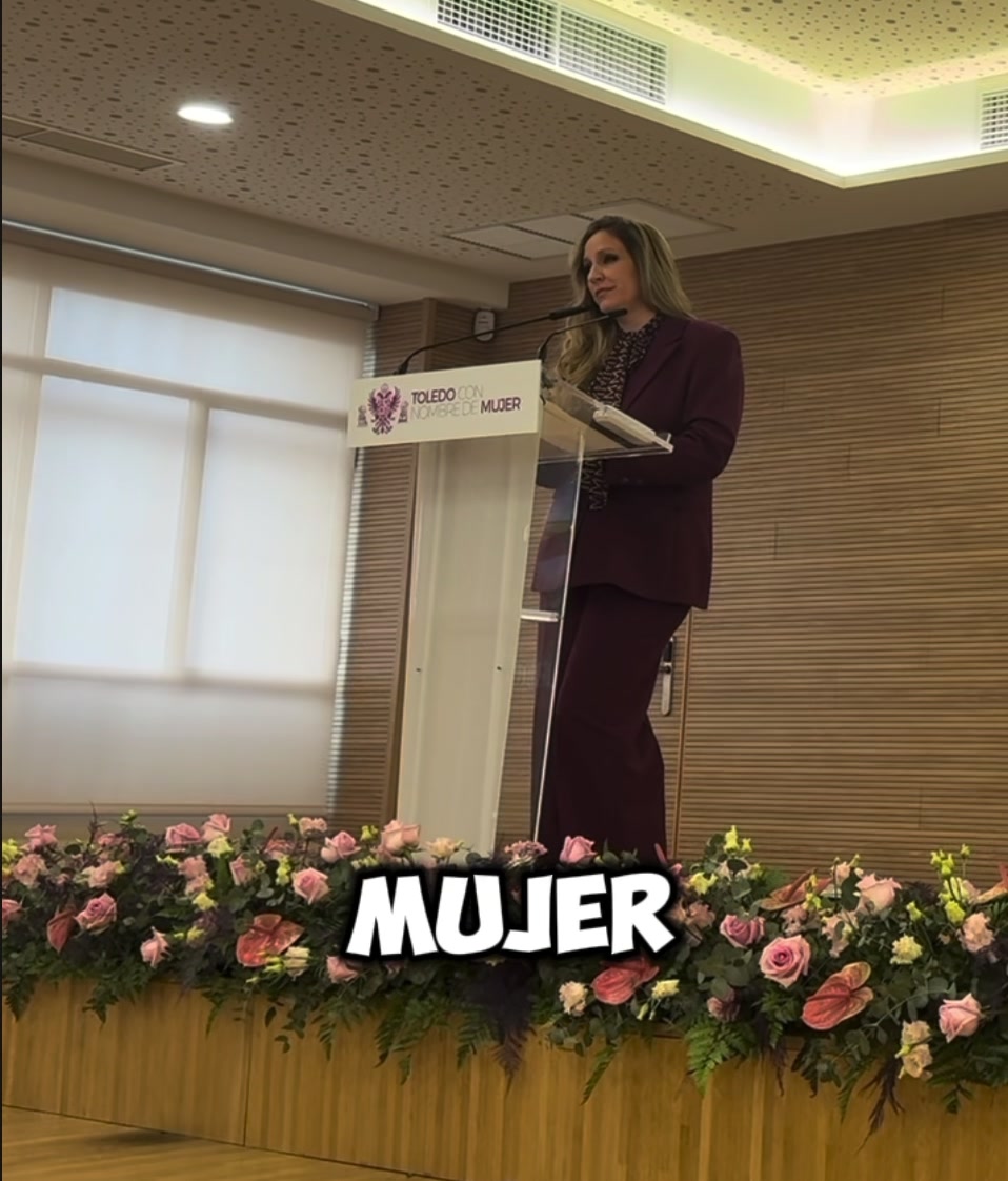 @MAR&Iacute;A TOLEDO