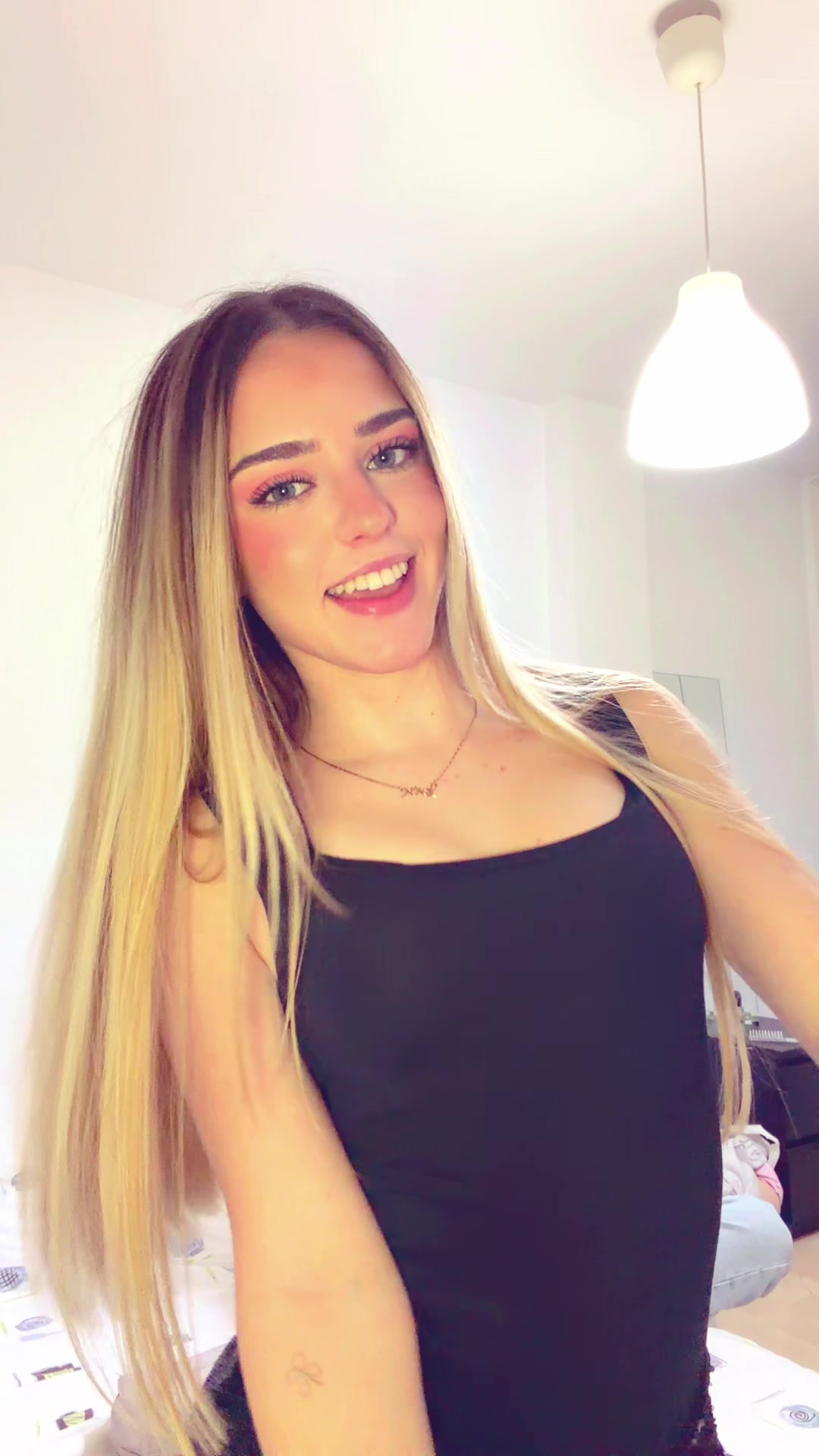 @marina l&oacute;pez