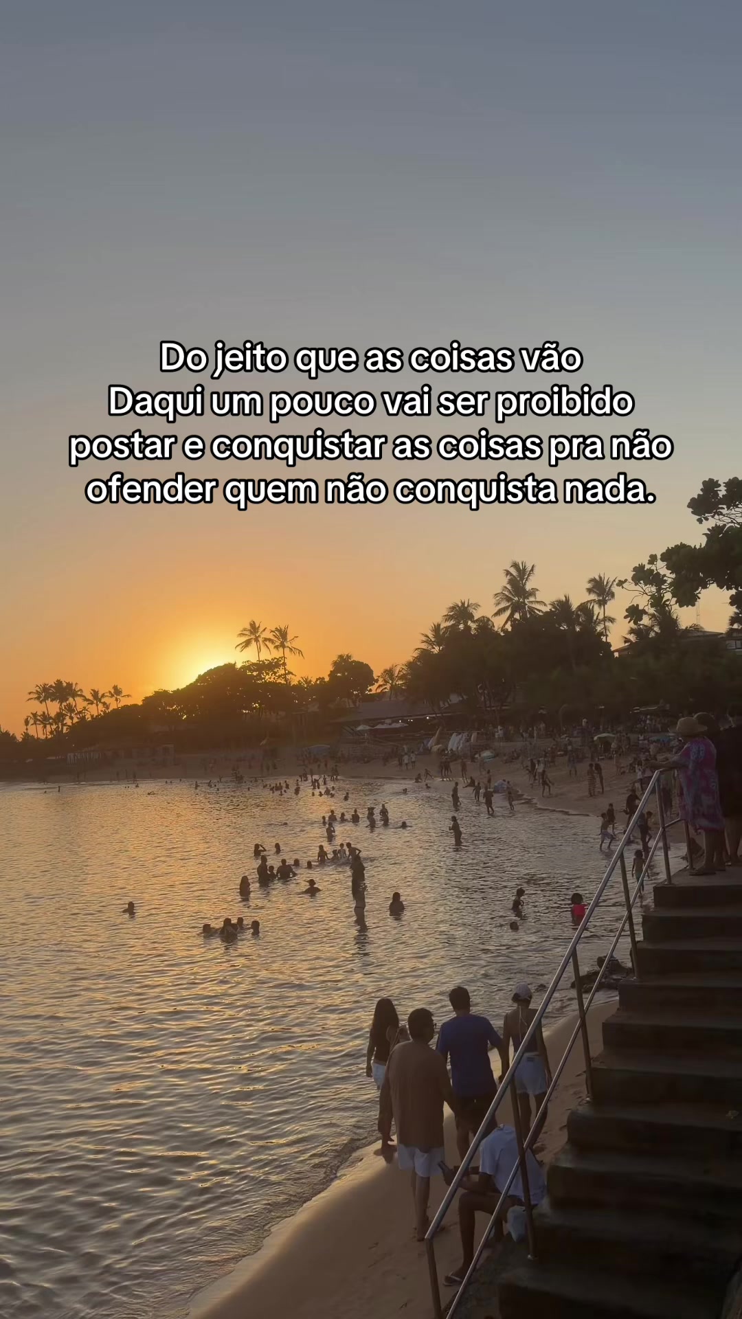 @Thayn&aacute; Martins