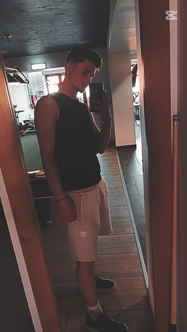 @Nicusor.official 🎭👑