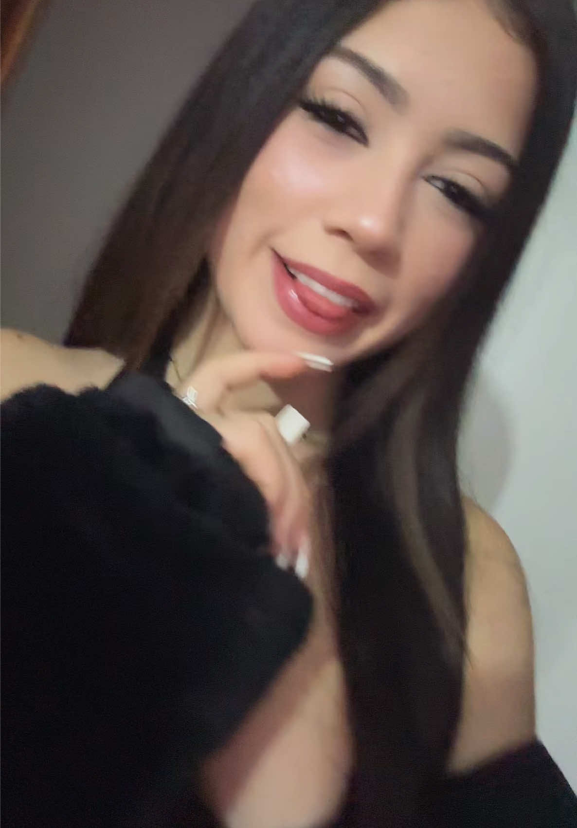 @️