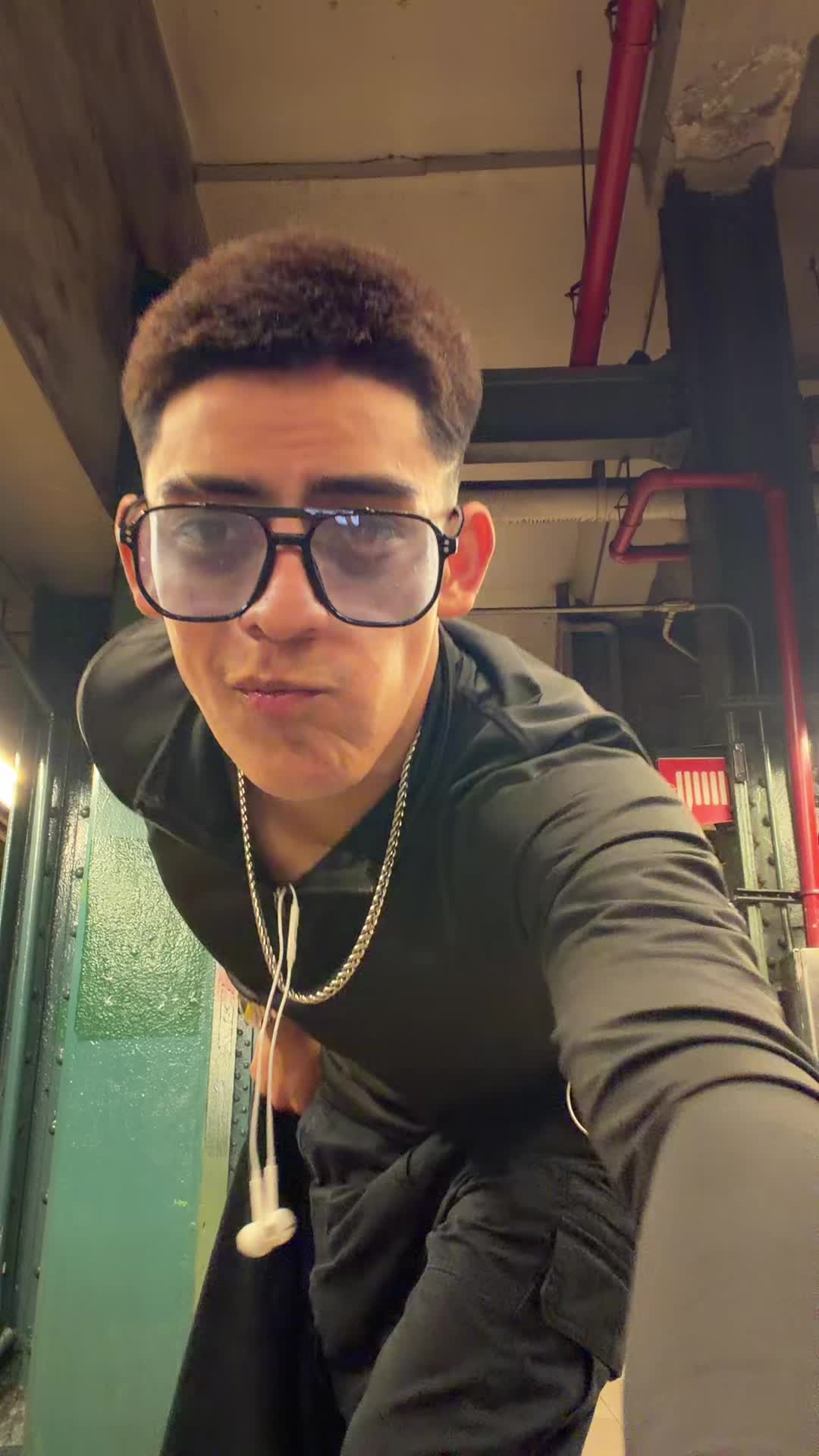 @Byron_oficial08