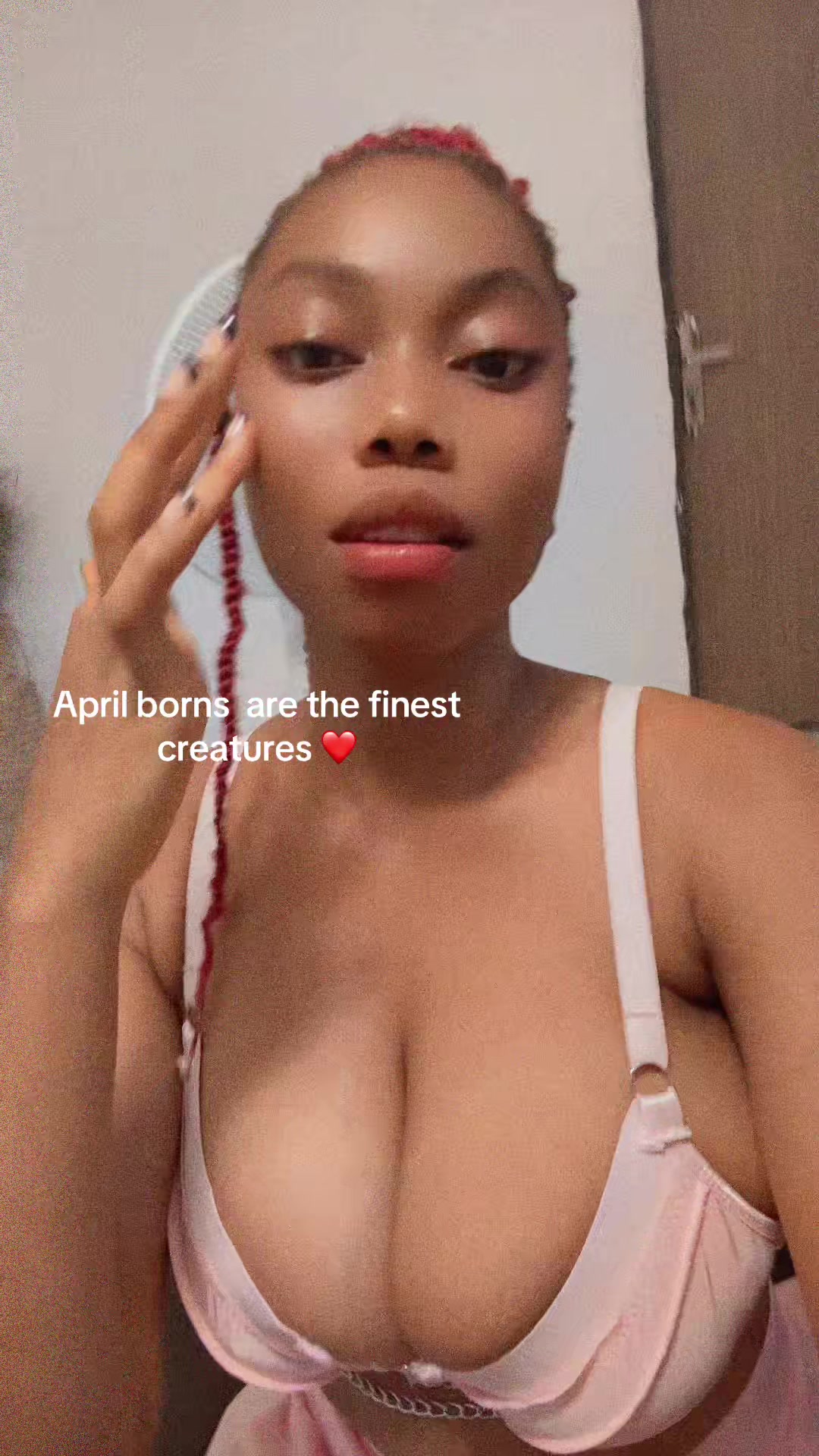 @🦋Mish d selfish girl❤️🦋