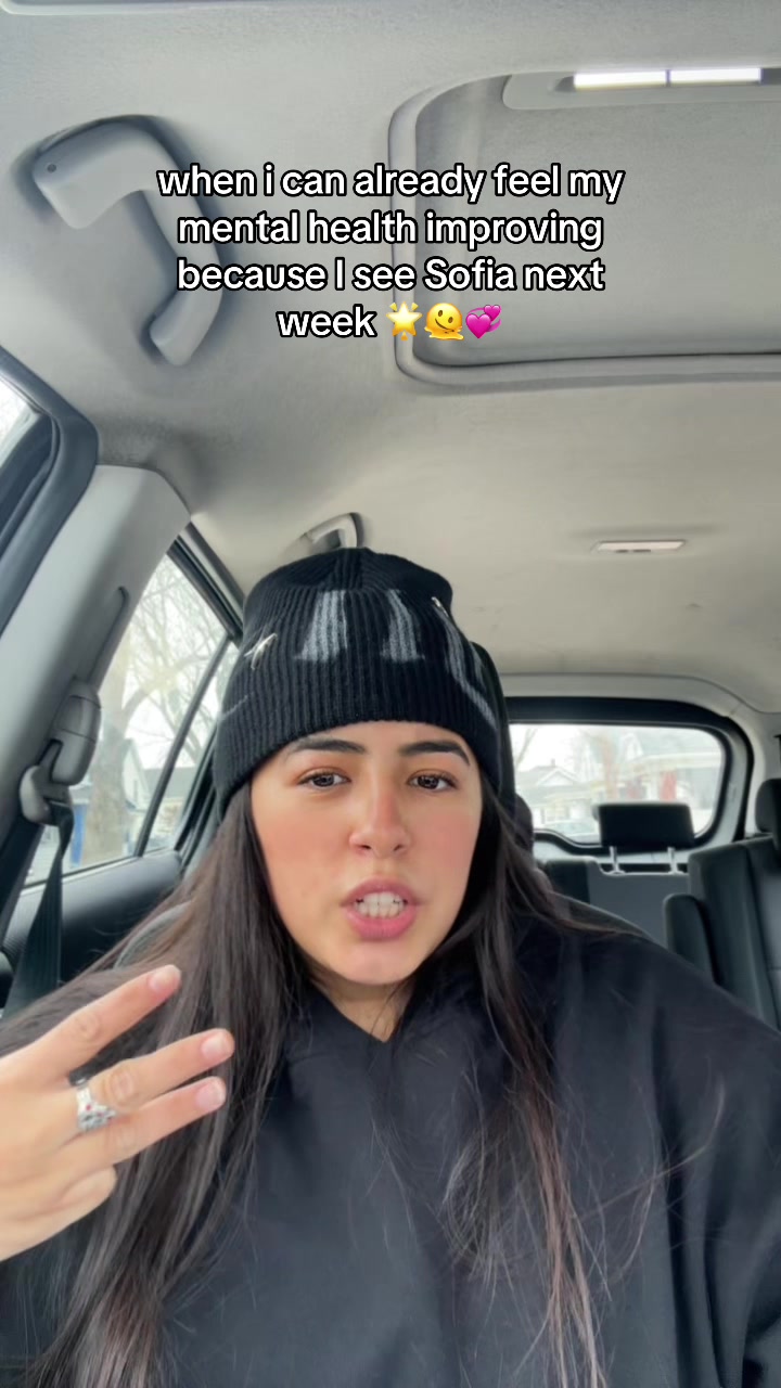 @Angelina&trade;️