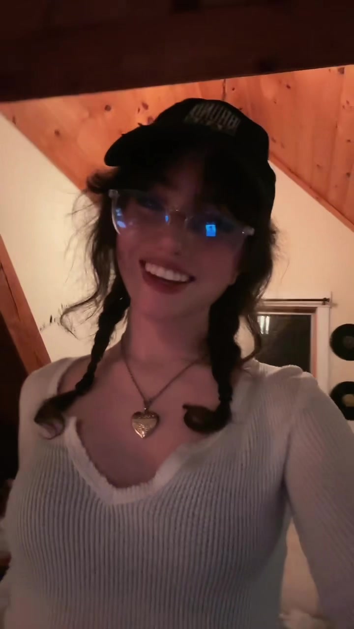 @mia.reynolds_