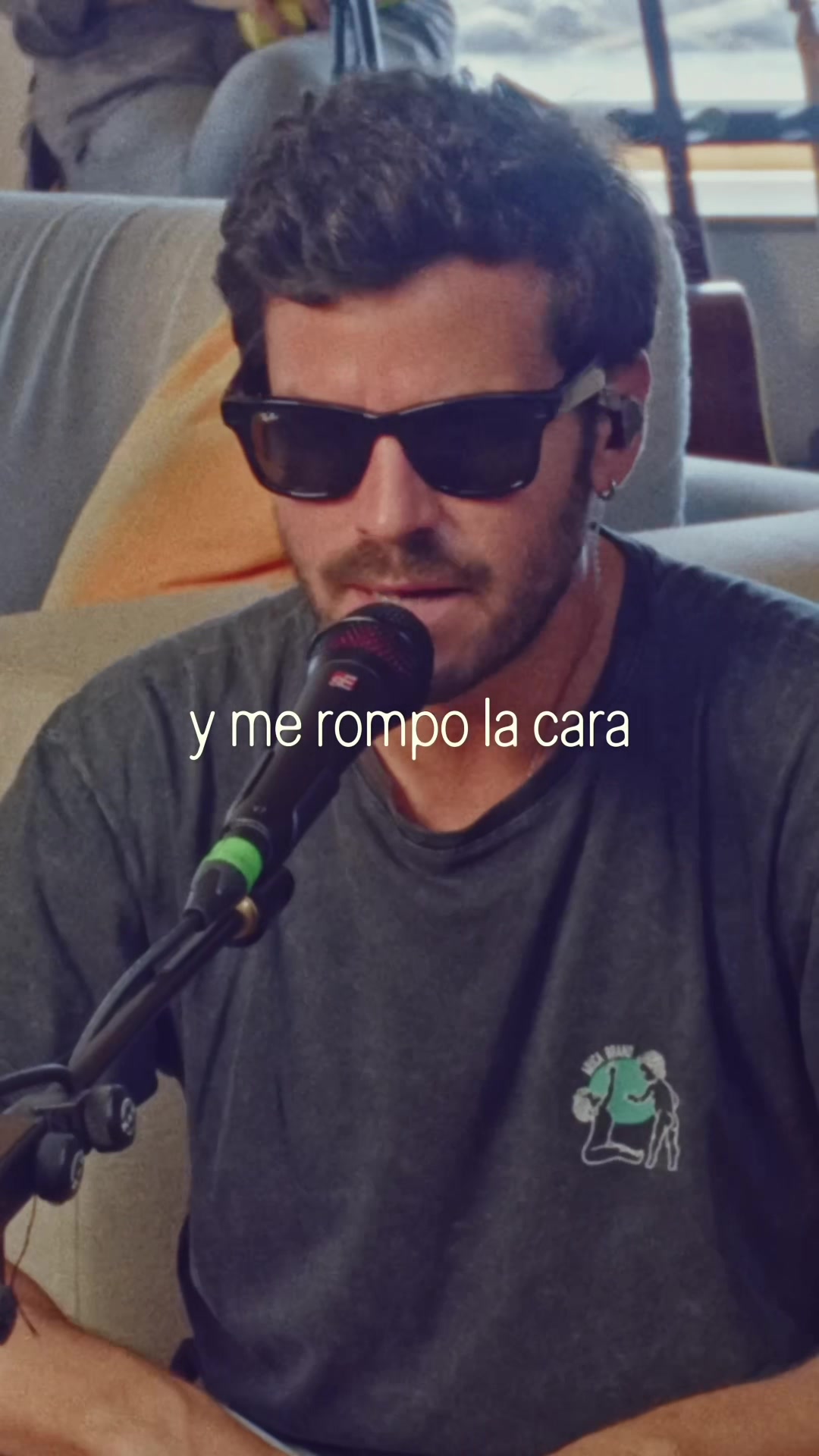 @Taburete