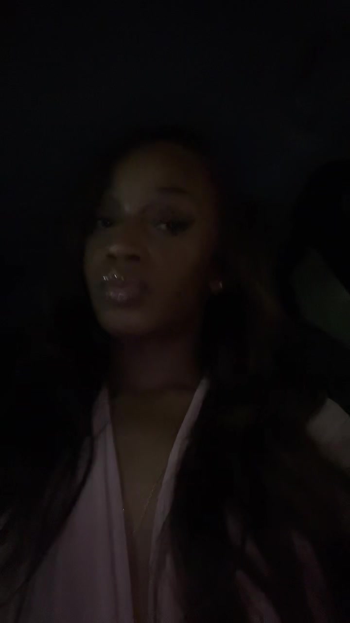 @👰🏾&zwj;♀️