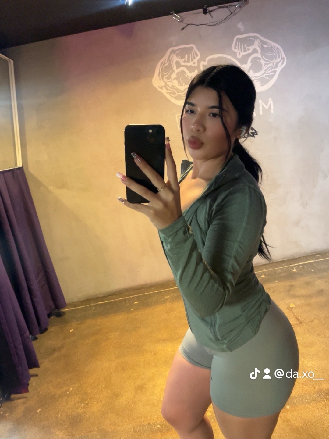 @Damara_Avenda&ntilde;o