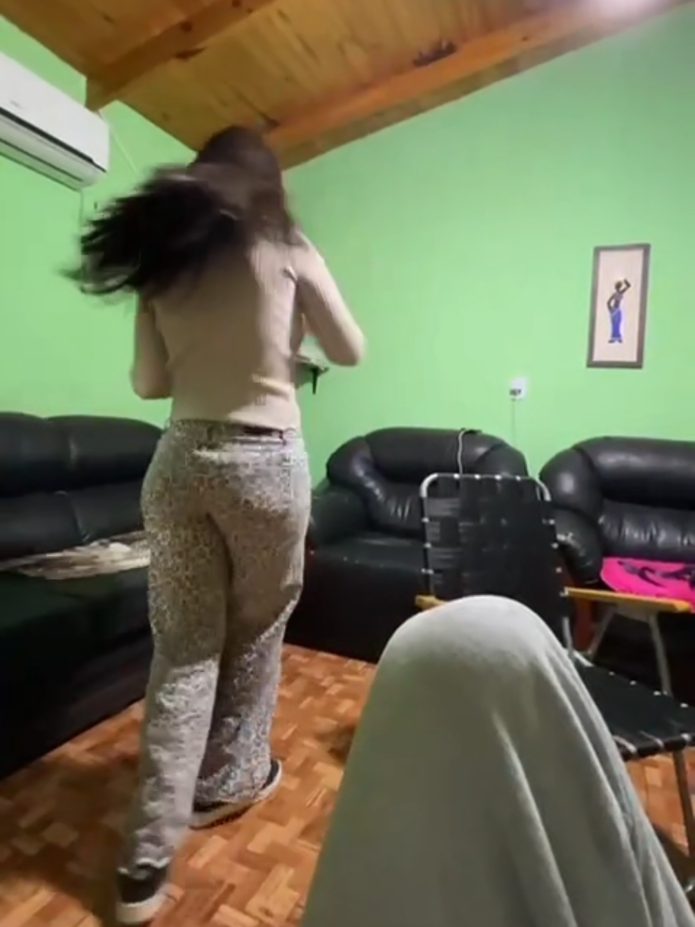 @R.Sofia