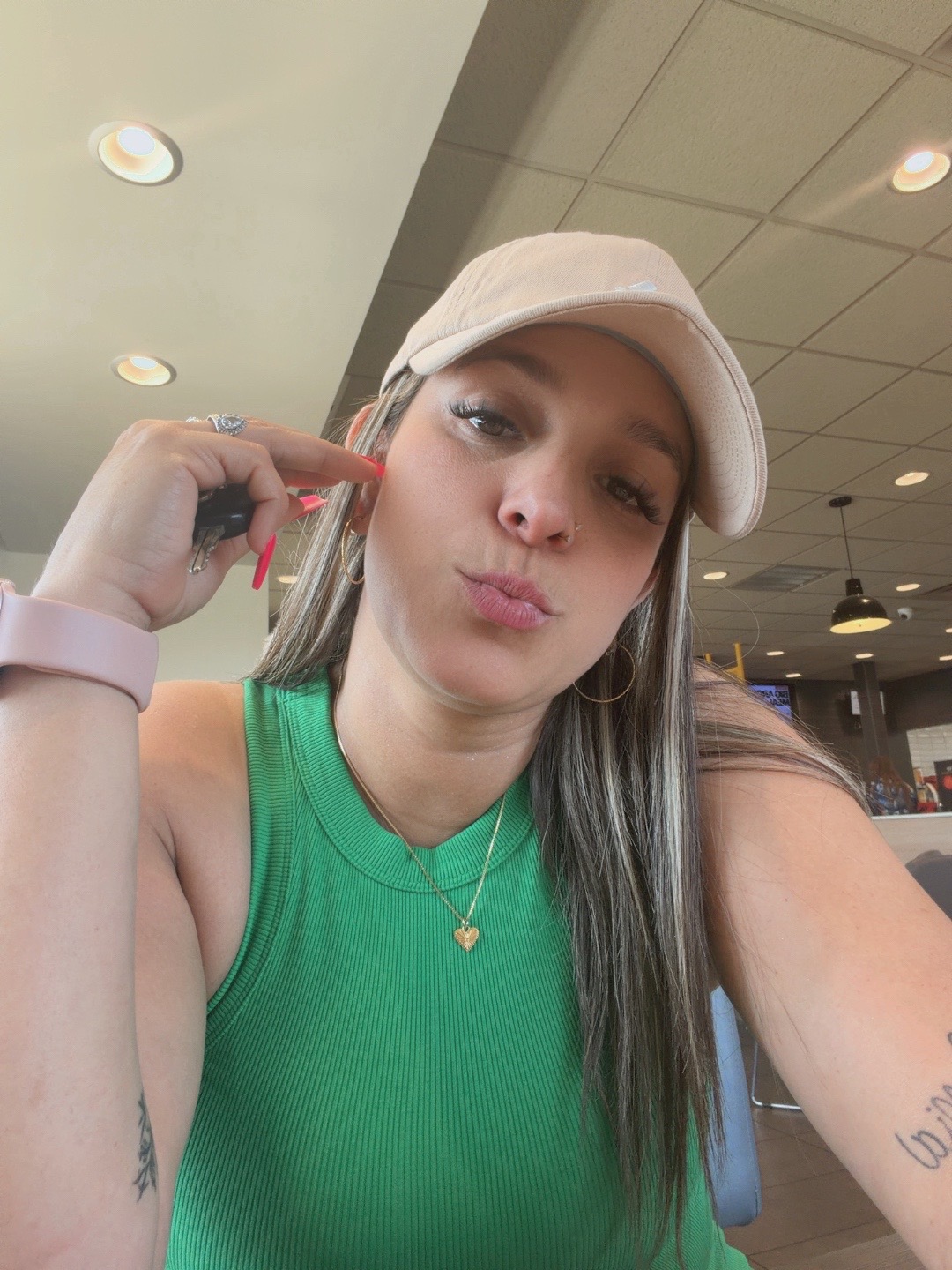 @Gaby🍒