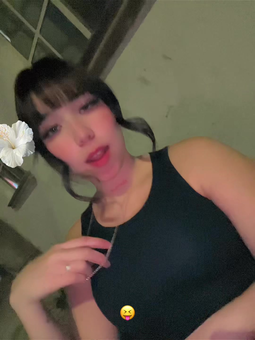@𝐿𝑦𝑦𝑛💋