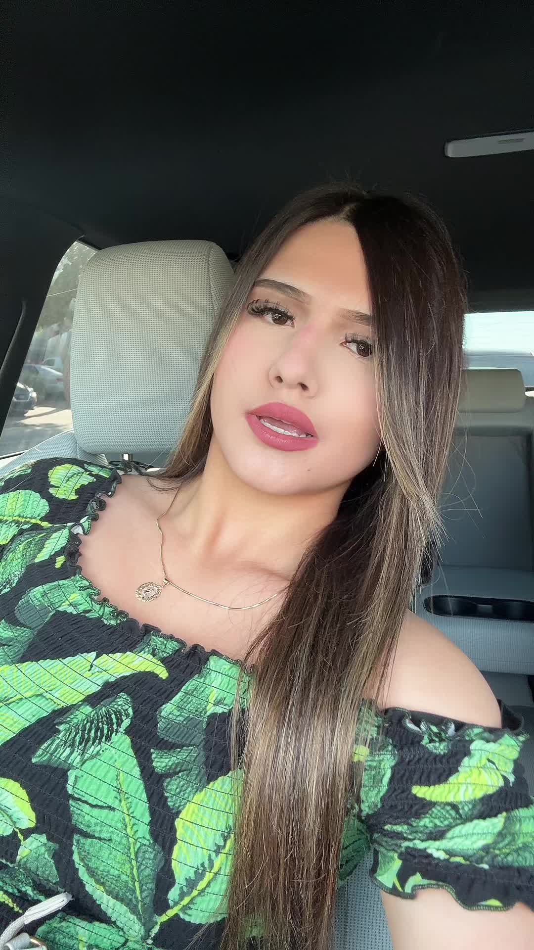 @Emily Qui&ntilde;onez👸🏻