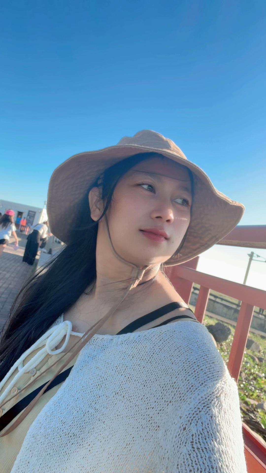 @LASTRIY Uget Uget💃🇹🇼🇮🇩❤️
