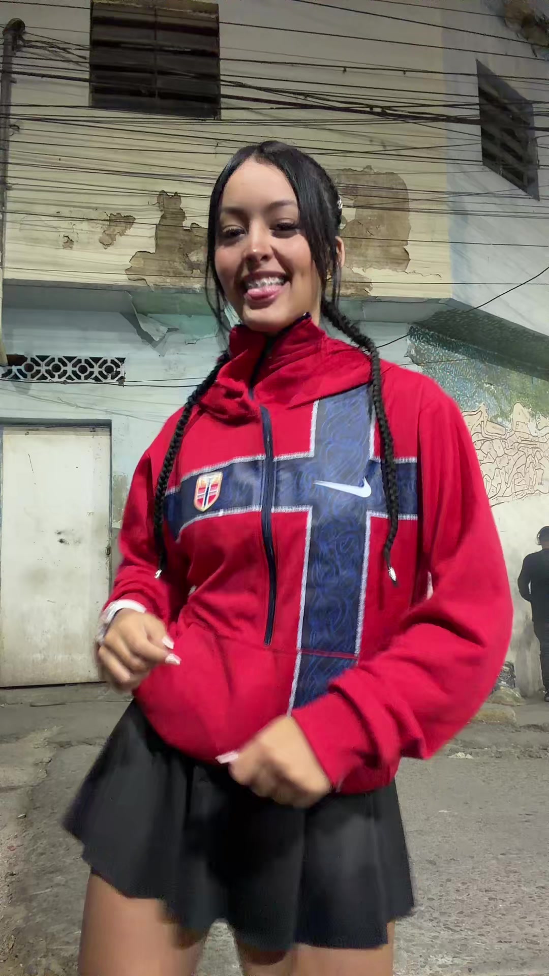 @NI&Ntilde;A_EMO.3