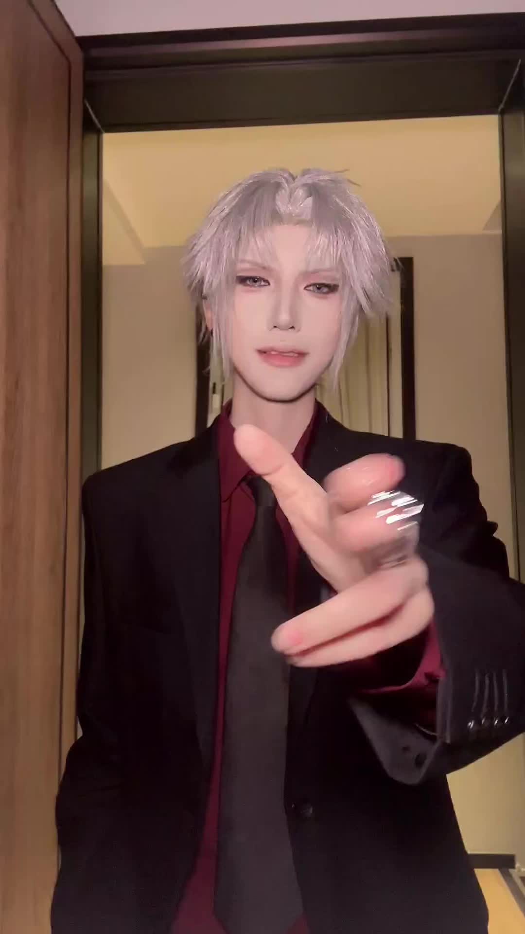 @钟熠Joey