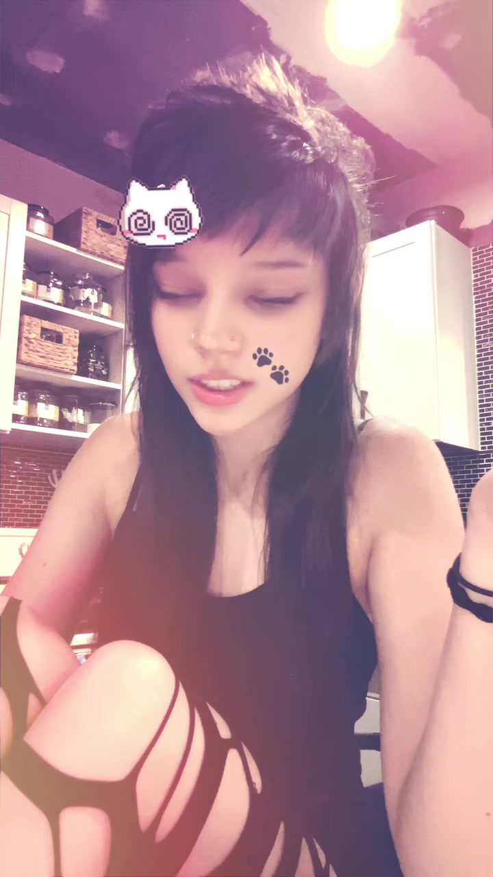 @🐱𖣂︎꧁ঔৣ✞ǝıp ɐuuɐʍ I✞ঔৣ꧂𖣂︎🐘