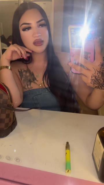 @Angie 🤍