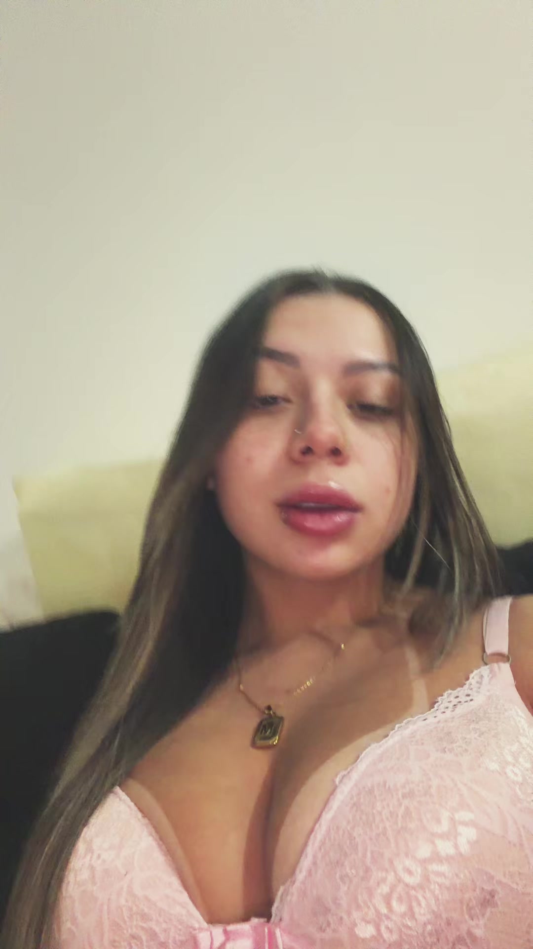 @mooraes.___