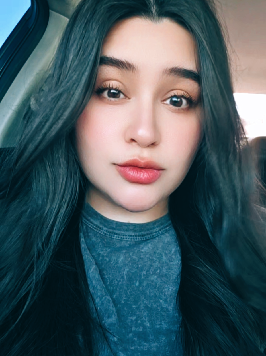 @𝐂𝐫𝐢𝐬𝐭𝐚𝐥𝐕𝐚𝐧𝐞𝐬𝐬𝐚✨️