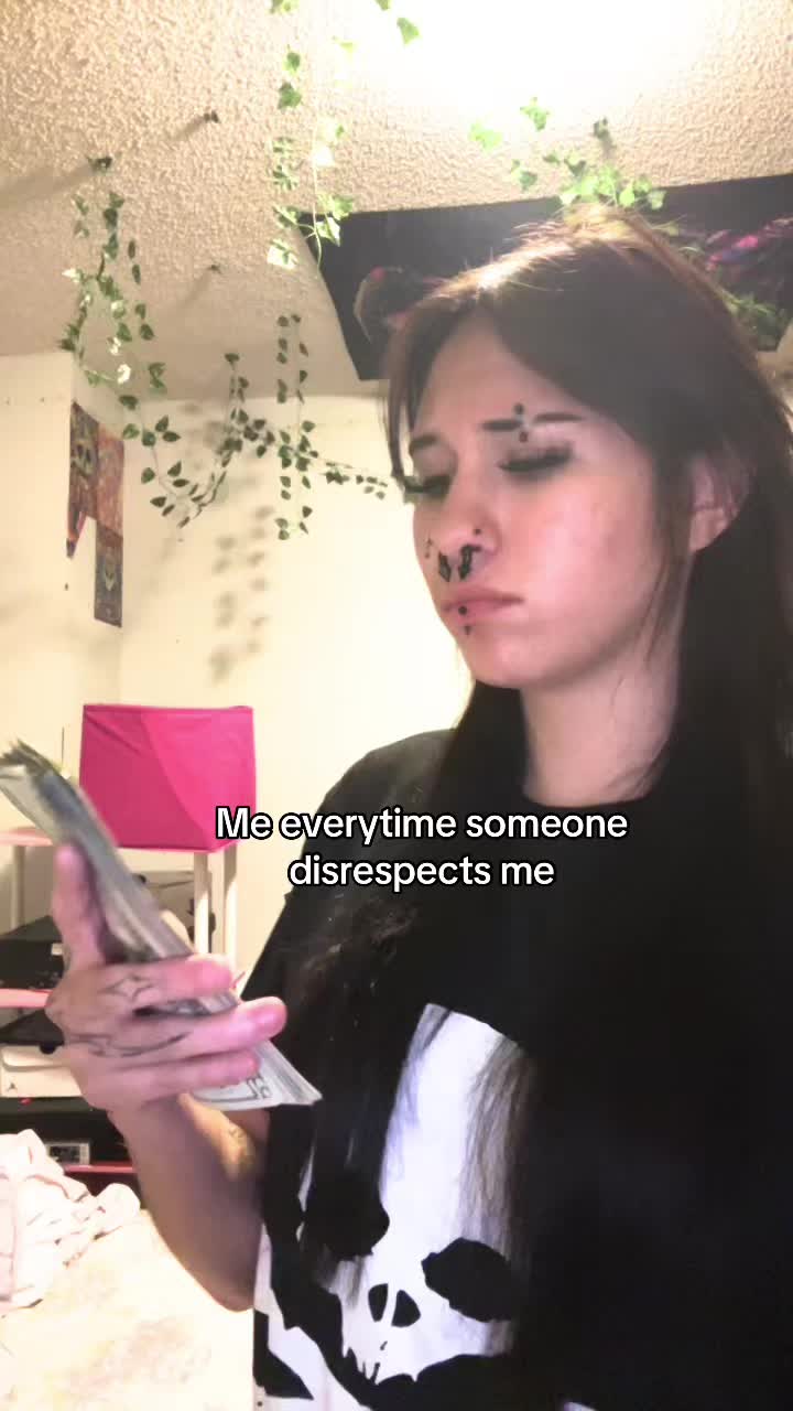 @️