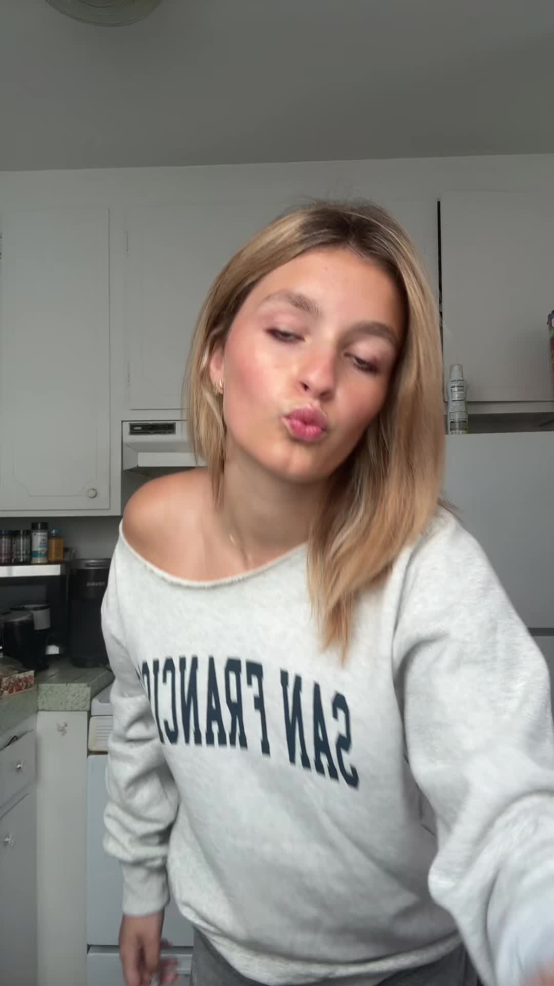 @ilovemariawithoneI