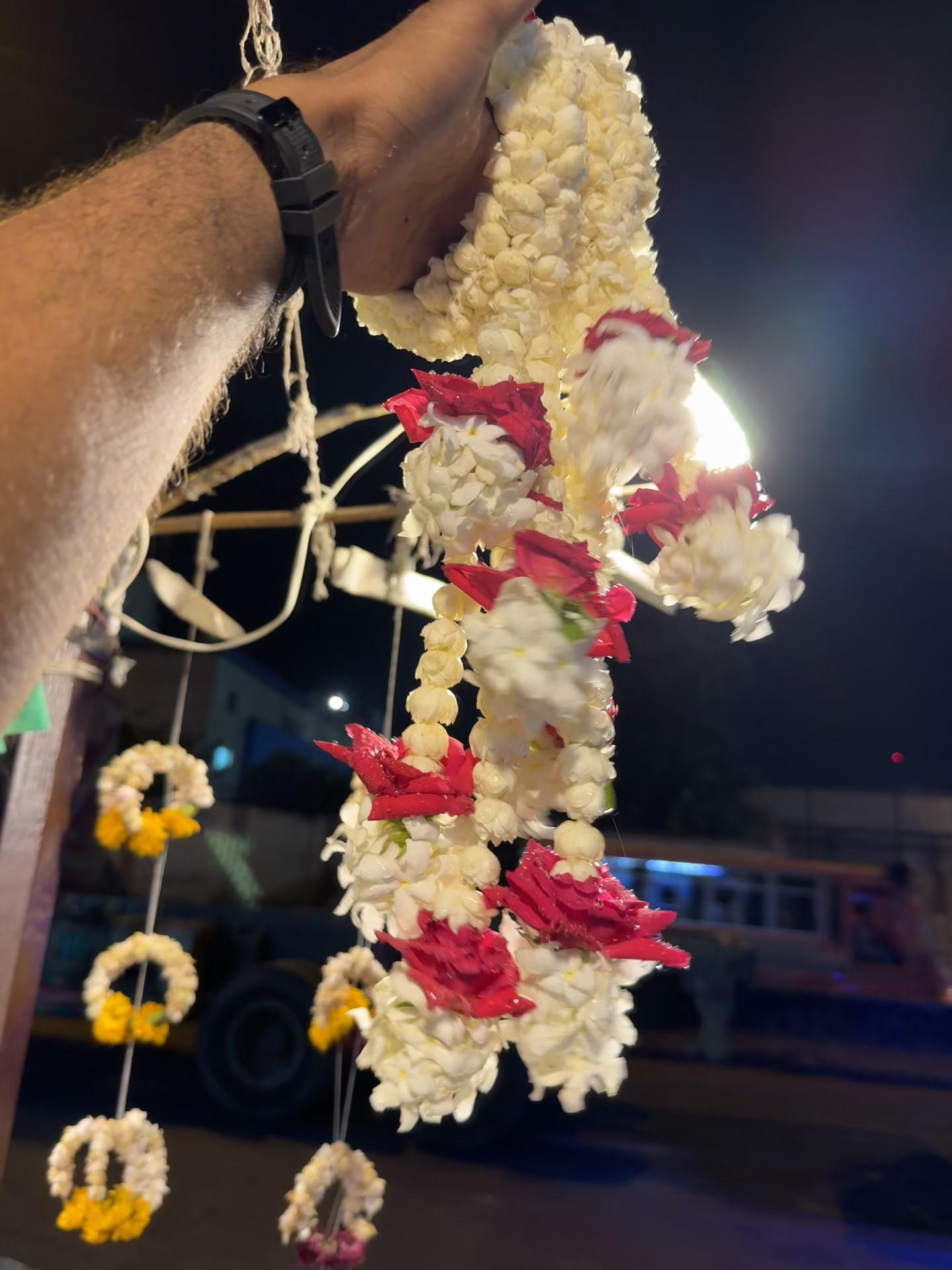 @🌹  𝐍𝐀𝐃𝐈𝐑 𝐅𝐋𝐎𝐖𝐄𝐑 🌹