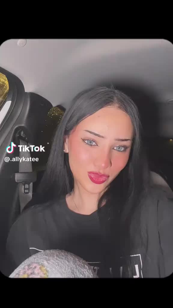 @allywayyfanpage