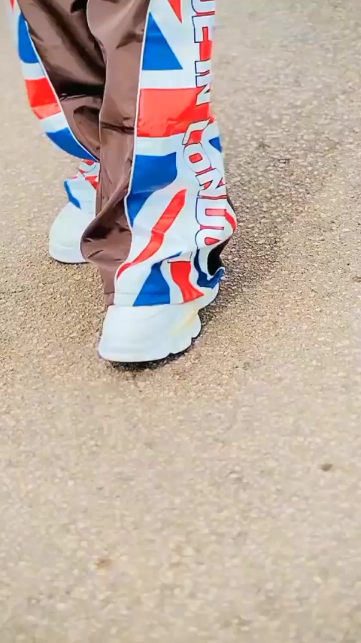 @lilaboyyy