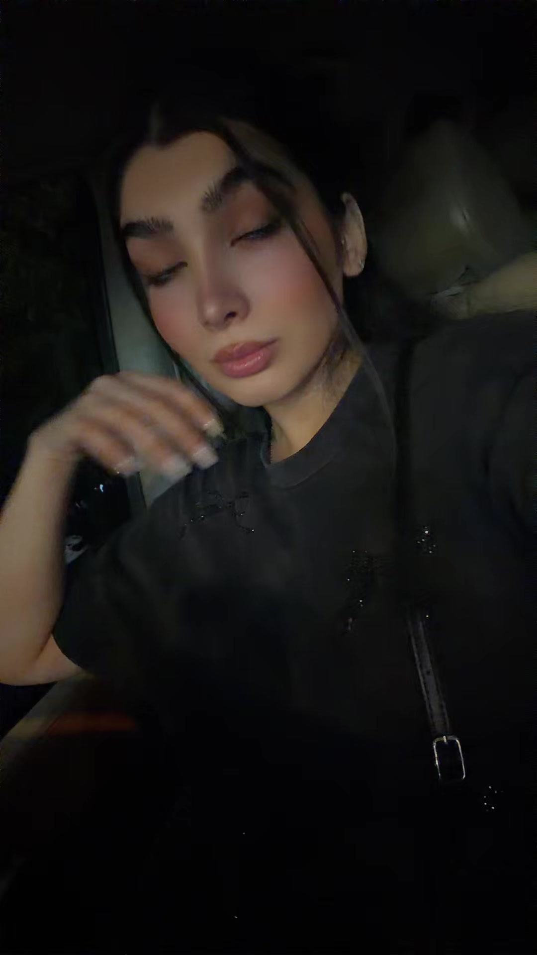@Niki