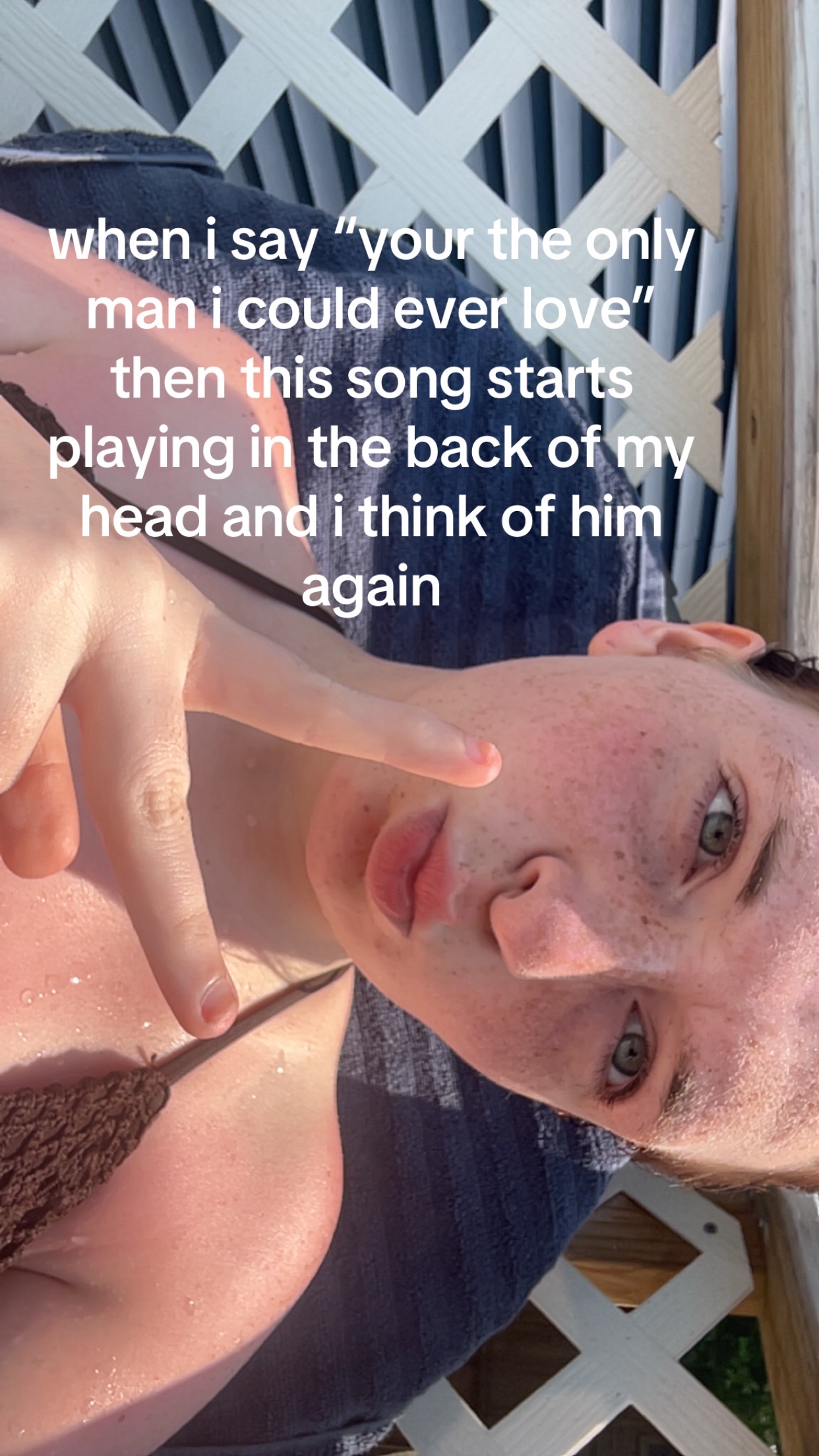 @😵&zwj;💫🫰