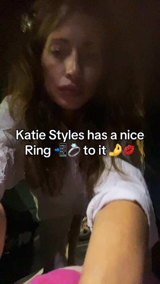 @KatieGaga💋