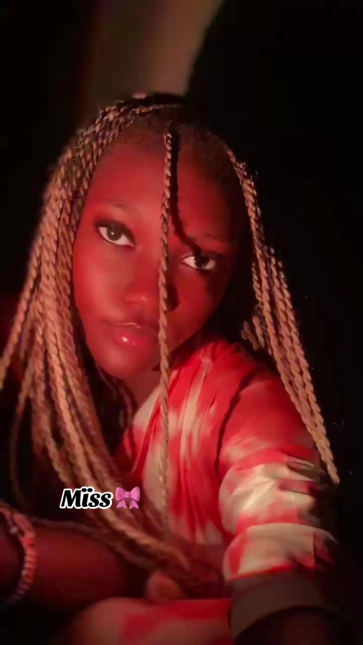 @Mïss miriana🌸💐🥀🌺🌹🌸