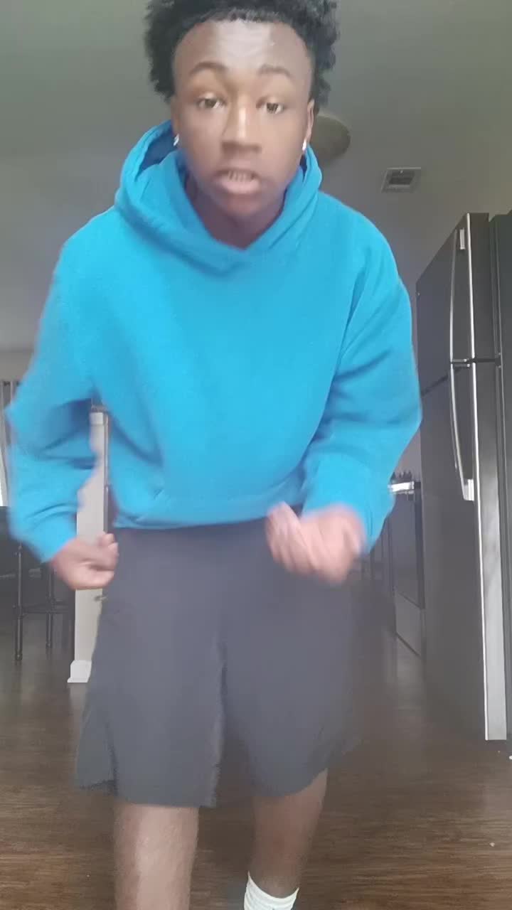@androiduserr