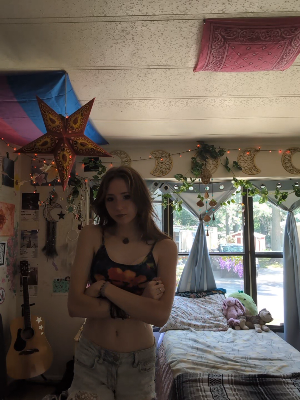 @violet emmaline🪻⋆.ೃ࿔*:･