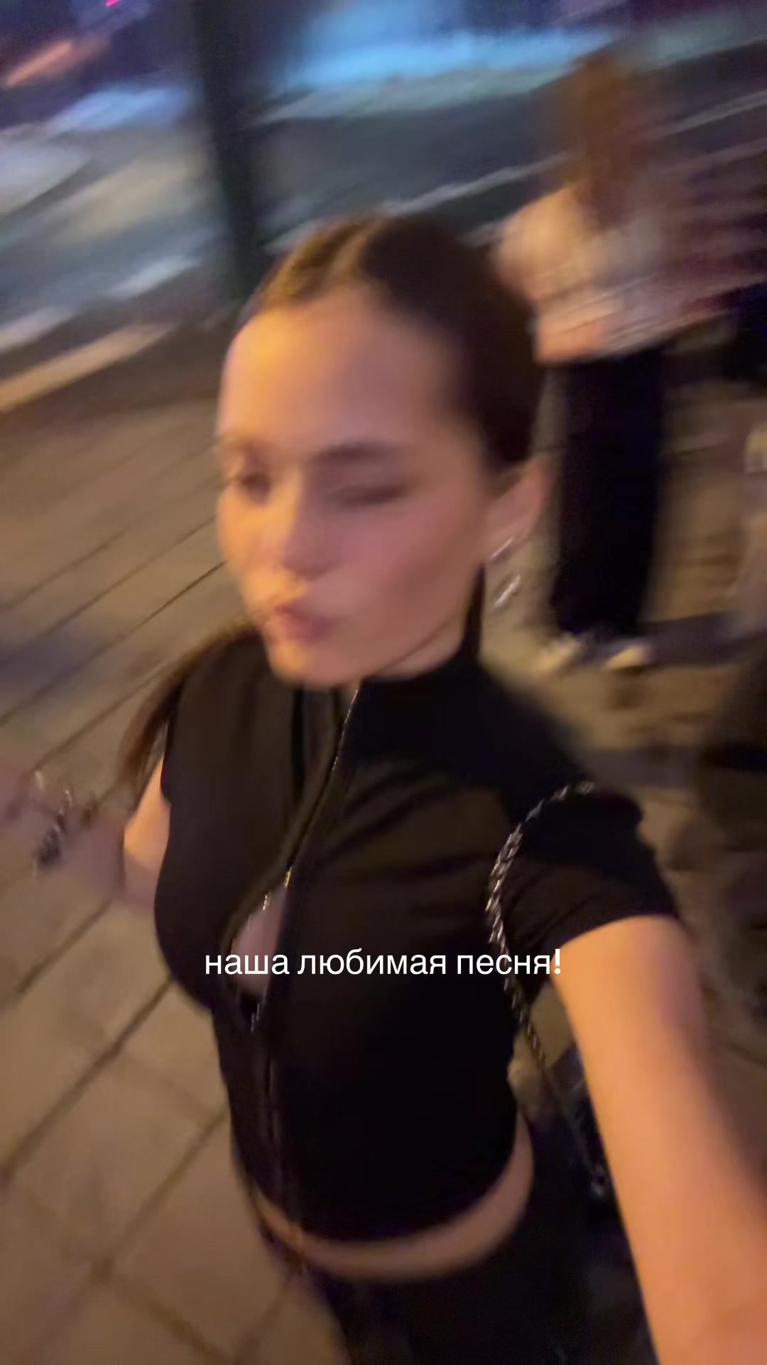 @OYYEEVA