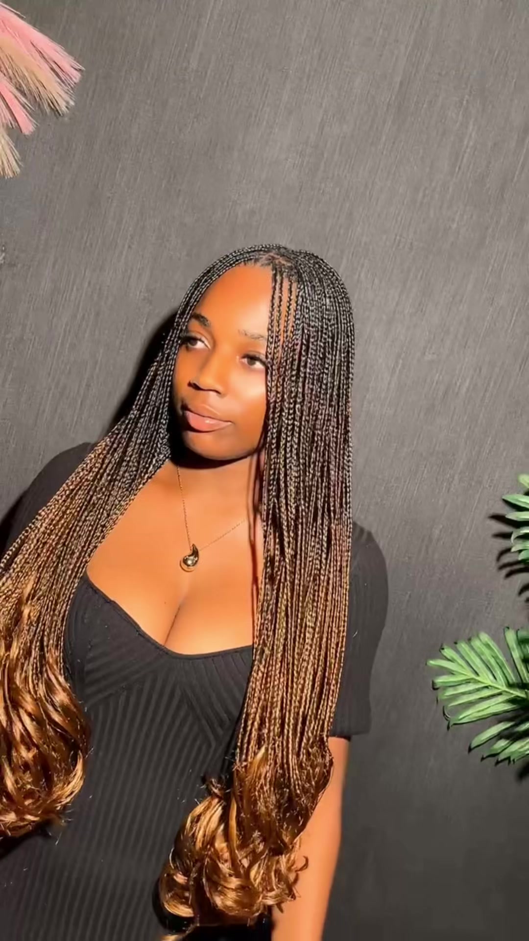 @hairbyamaka2