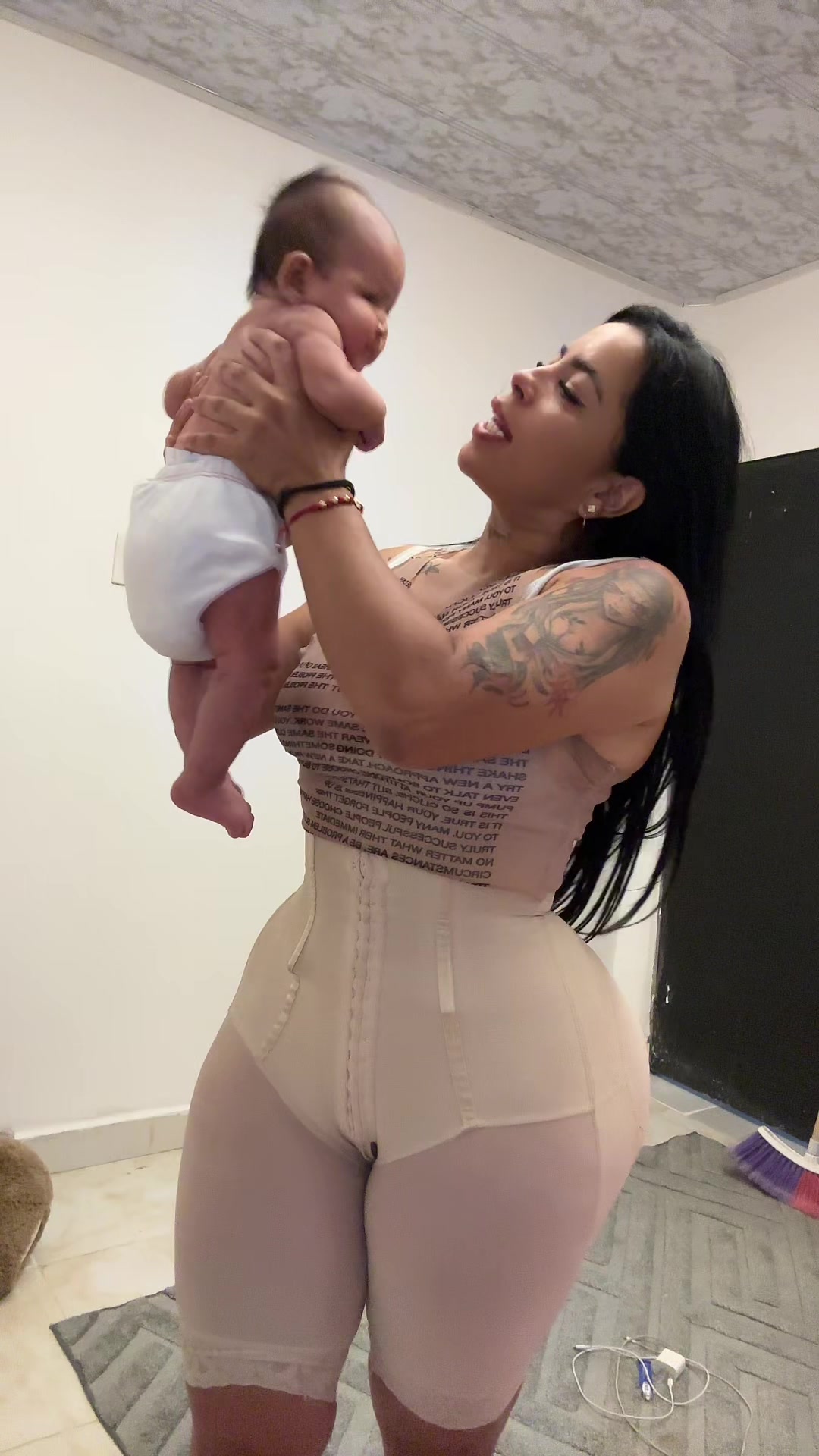 @Neysideluxe