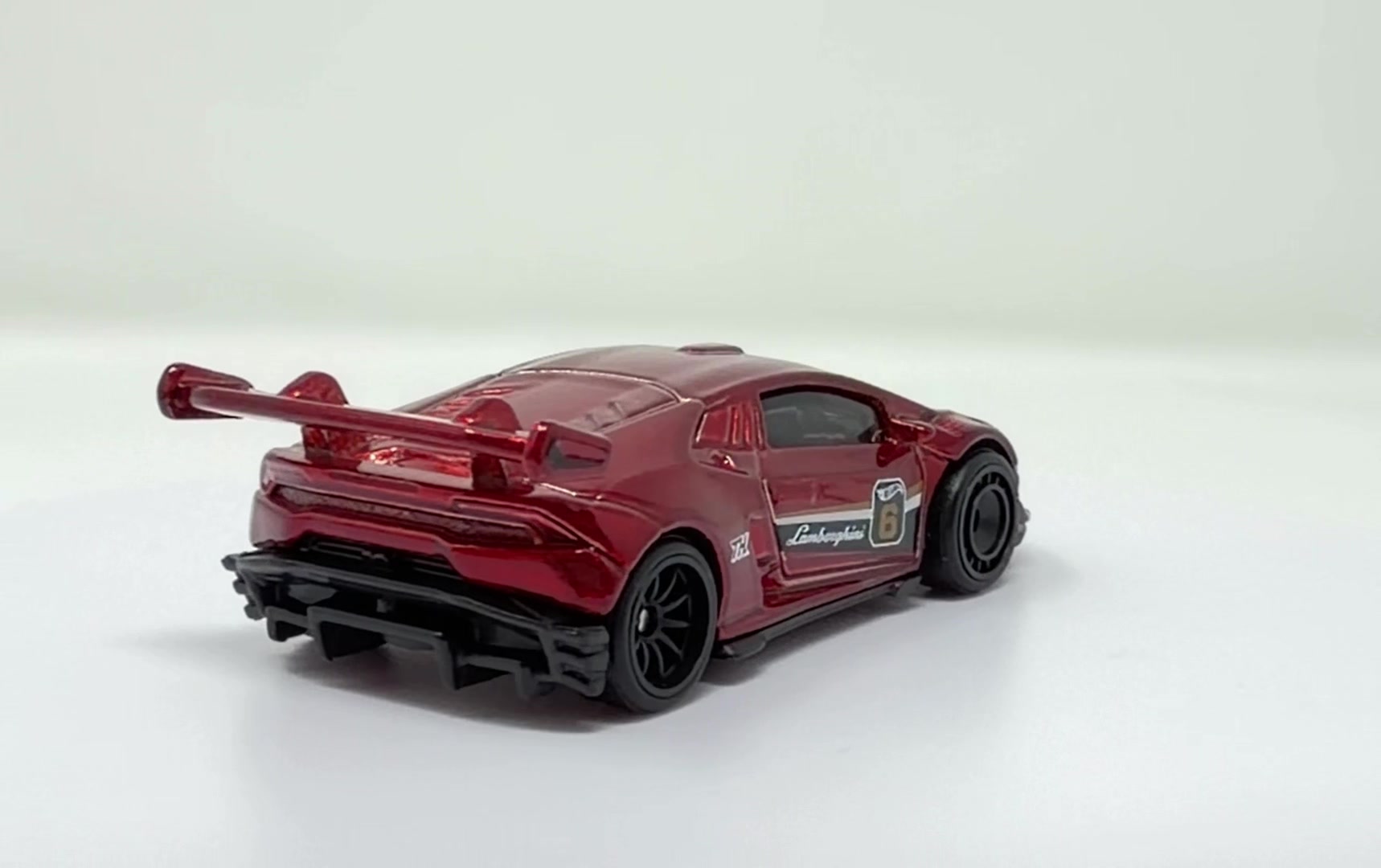 @diecasthype