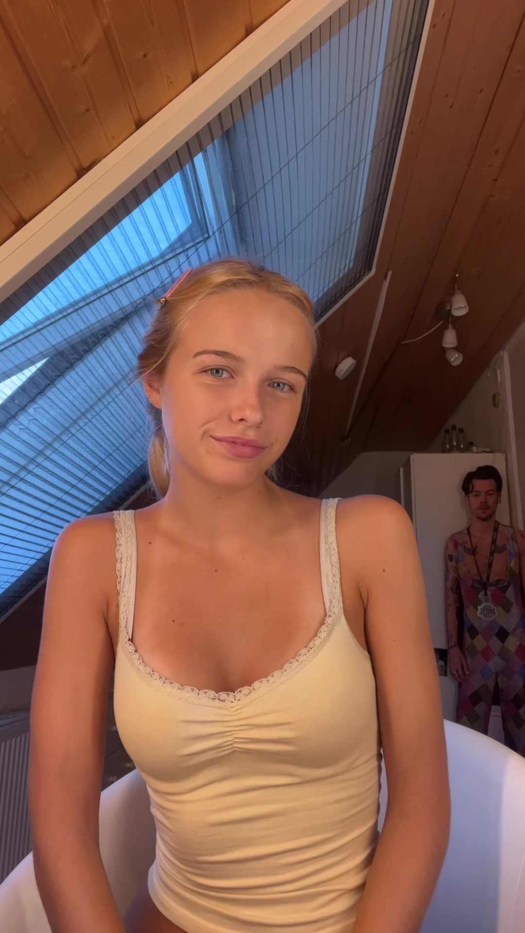@Lena