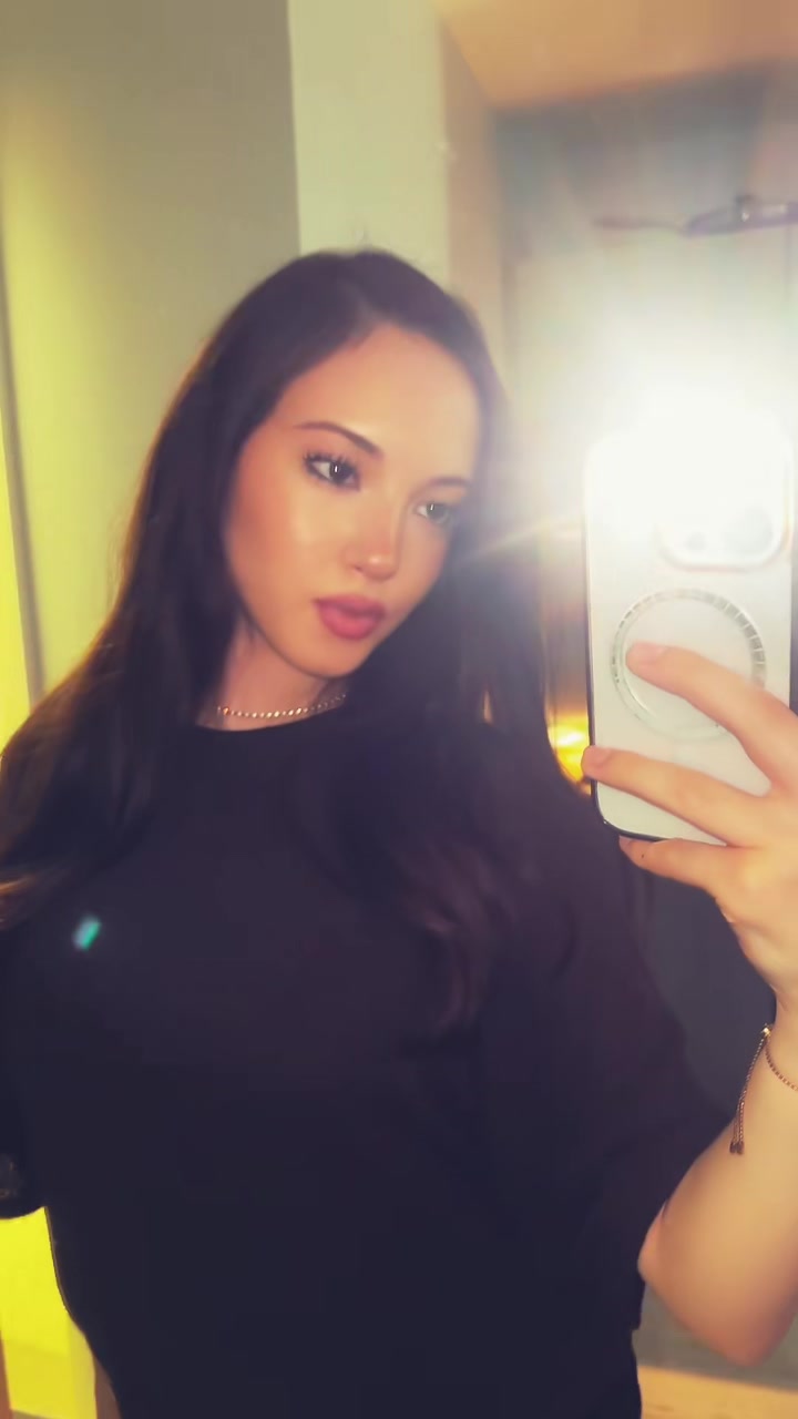 @iliana