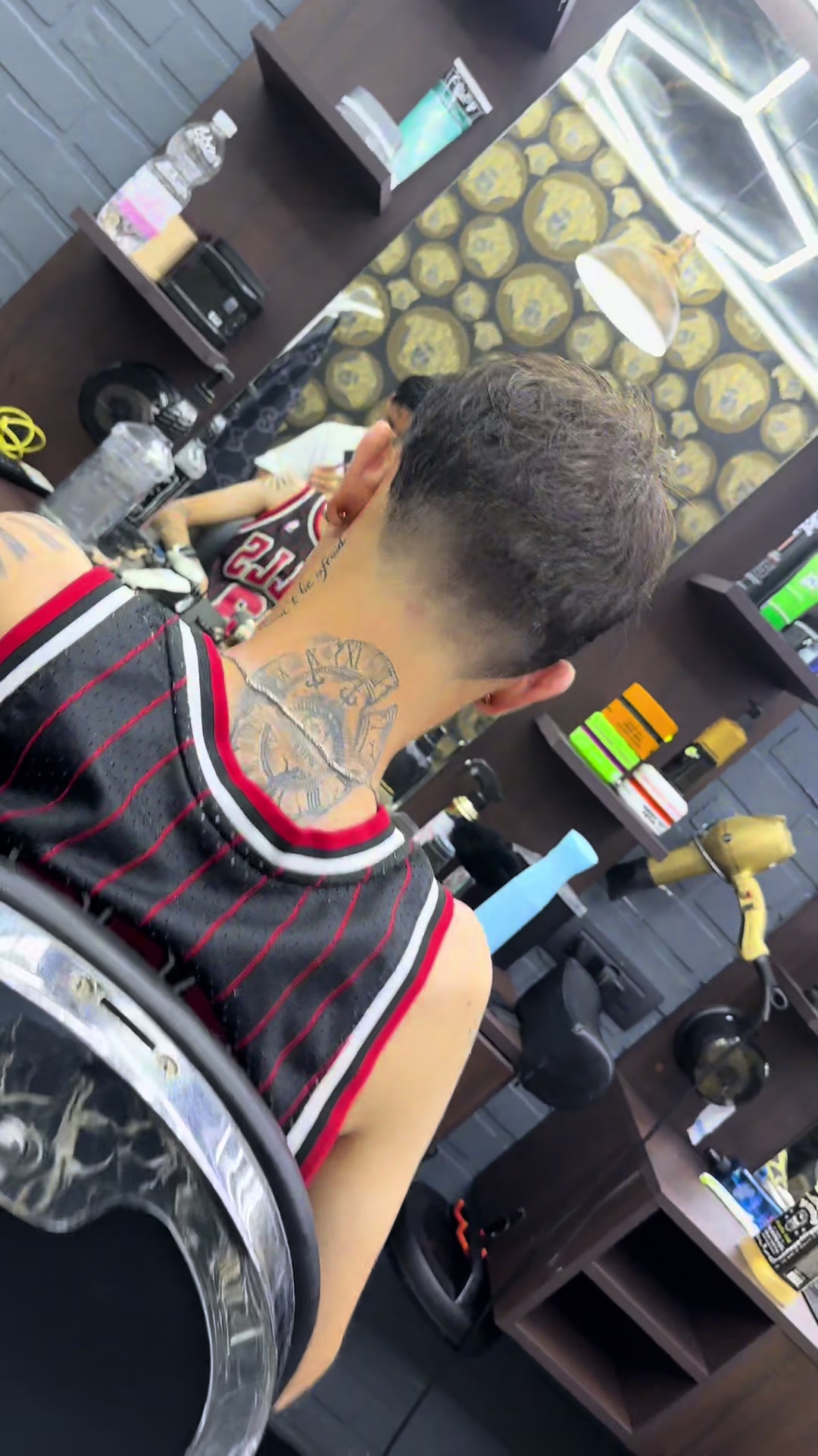 @new_look_barber