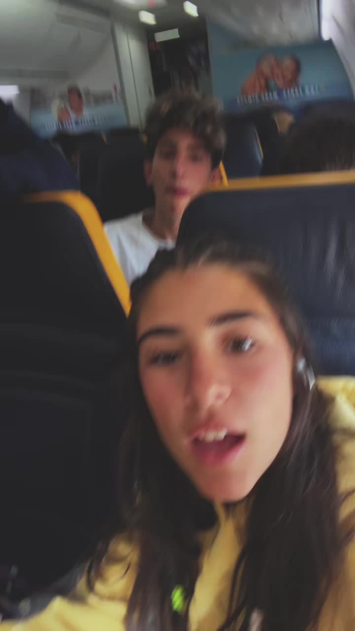 @allegracascone