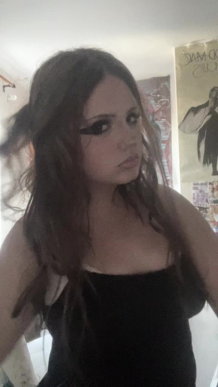 @alydia🦄🦇